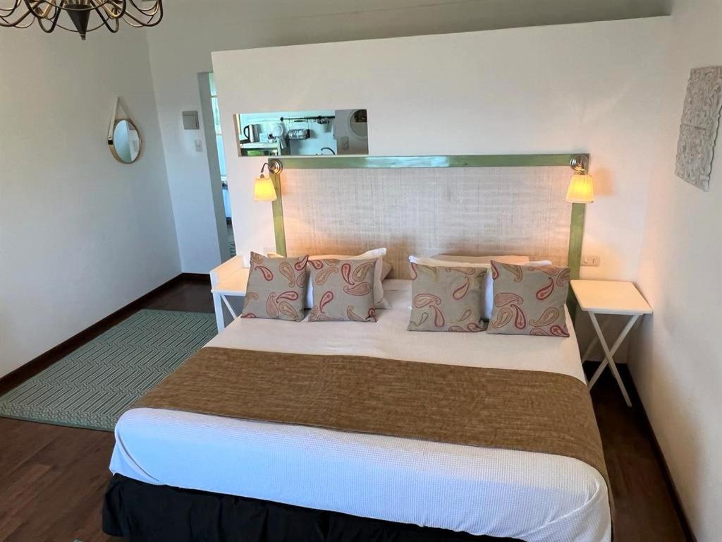 Hotel Boutique La Perouse Hanga Roa Zewnętrze zdjęcie